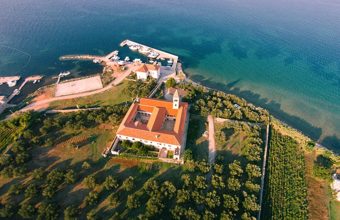 franciscan-monastery-dominus-4